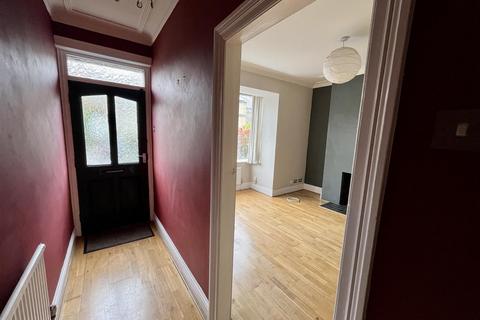 3 bedroom terraced house for sale, Syringa Street, Huddersfield HD1