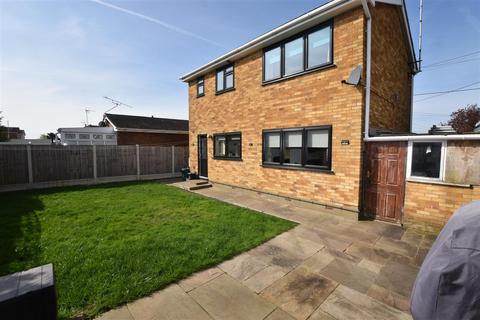 3 bedroom house for sale, Maurice Road, Canvey Island SS8