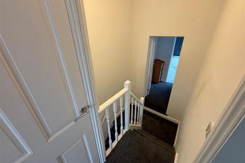 2 bedroom terraced house to rent - Farewell View, Langley Moor, Durham