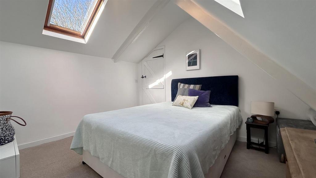 Bedroom 3.jpg