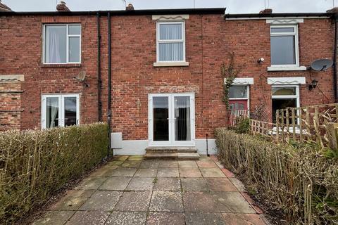 2 bedroom terraced house to rent, Farewell View, Langley Moor, Durham