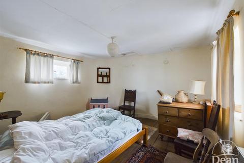 1 bedroom cottage for sale, High Street, Ruardean