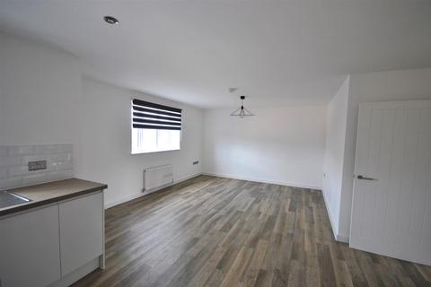 2 bedroom apartment for sale, St. Andrews Road, Northampton