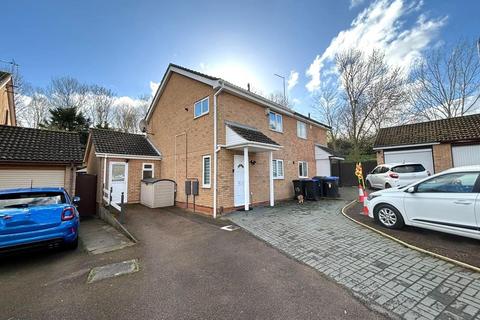 4 bedroom semi-detached house for sale - Portchester Gardens, Wakes Meadow, Northampton NN3