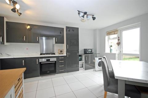 1 Great Field Drive, Warwick, CV34 6TN