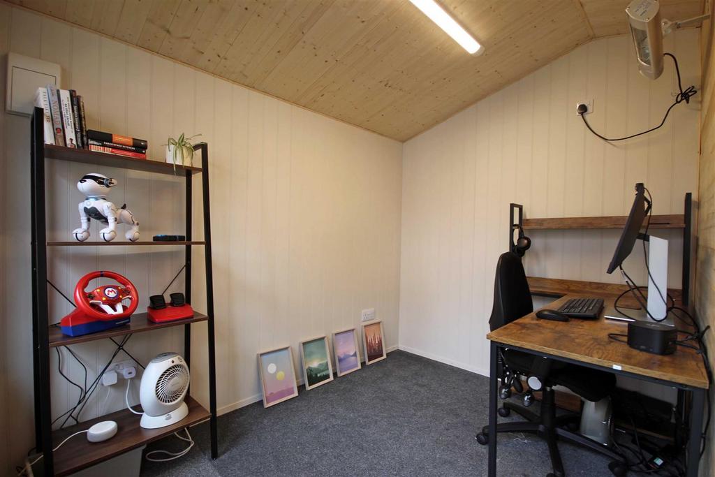 Summerhouse/garden office