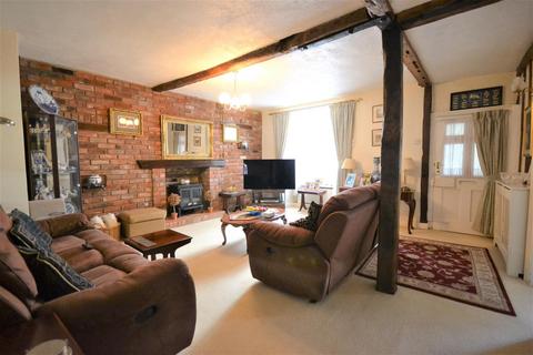 79 Maldon Road, Burnham-on-crouch, CM0 8NP