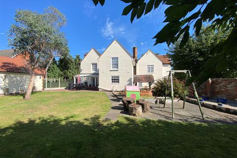 79 Maldon Road, Burnham-on-crouch, CM0 8NP