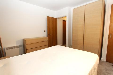 2 bedroom flat to rent - Crown Street Buildings, Leeds