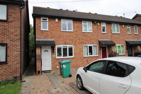3 bedroom end of terrace house to rent - Montpelier Road, Nottingham NG7