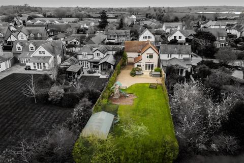 The Old Smithy Manningtree Road, Stutton, Ipswich, IP9 2SW
