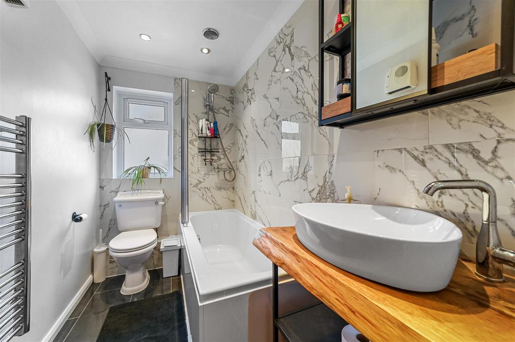 Family bathroom