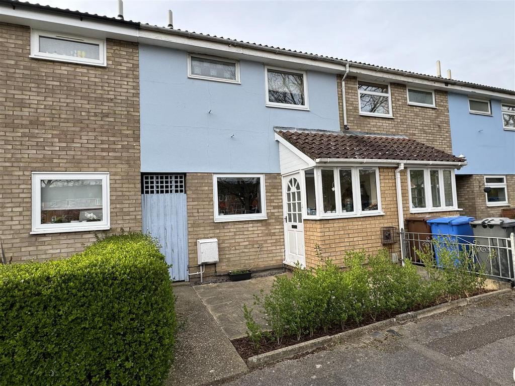 Haslemere Drive, Ipswich IP4 3 bed house for sale £215,000