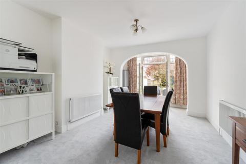 3 bedroom end of terrace house for sale - Bushey Avenue, South Woodford
