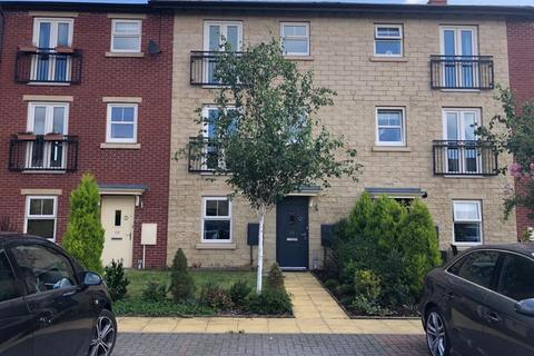 2 bedroom townhouse to rent - Holts Crest Way, Leeds