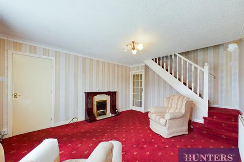 3 bedroom semi-detached bungalow for sale - Scarborough Crescent, Bridlington
