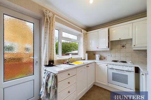 3 bedroom semi-detached bungalow for sale, Scarborough Crescent, Bridlington