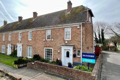 14 Gainsborough Close, Folkestone, CT19 5NB