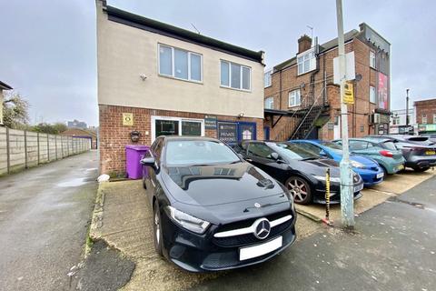 Property for sale, Coldharbour Lane, Hayes