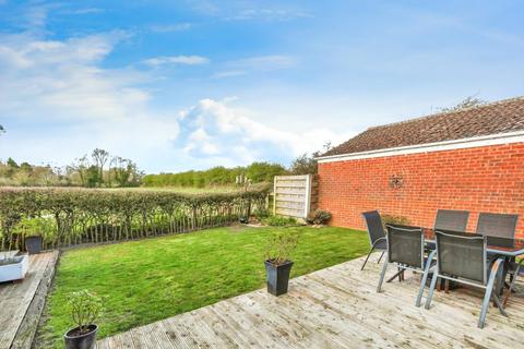 39 The Cranbrooks, Wheldrake, York, YO19 6AZ
