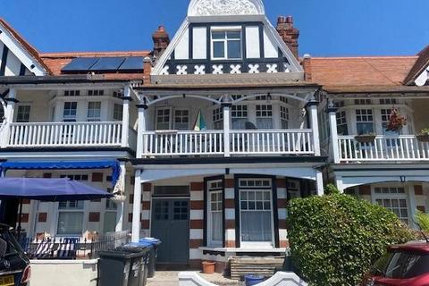 7 bedroom house for sale, West Cliff Road, Broadstairs CT10