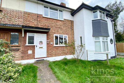 3 bedroom house for sale - Epping Way, London