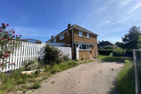 2 bedroom semi-detached house to rent, Pearson's Way Broadstairs, CT10 3HT