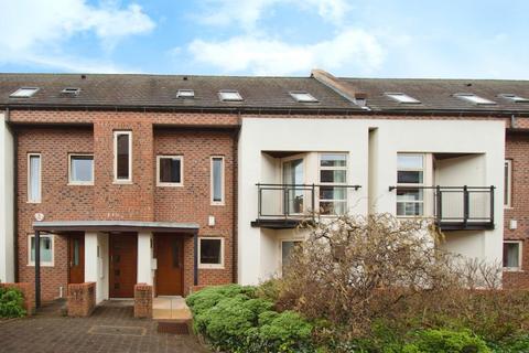 undefined, Lawrence Square, York