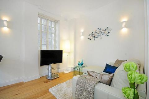 1 bedroom flat for sale, 2 Porchester Gardens, London W2