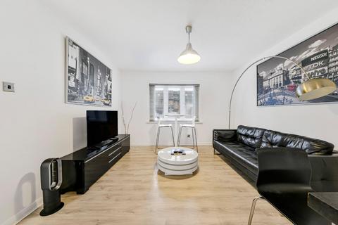 1 bedroom flat for sale, South Grove, London N15