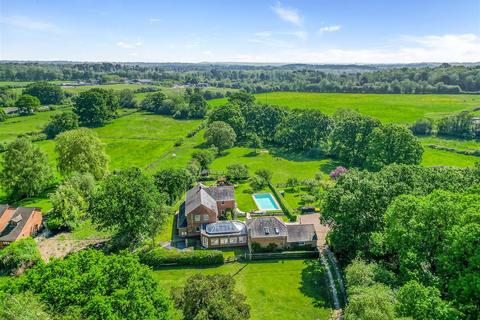 6 bedroom detached house for sale, Canada Common, West Wellow, Hampshire