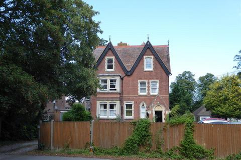 Property for sale, New Dover Road, Canterbury CT1