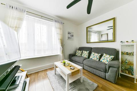 2 bedroom flat for sale - Tent Street, London E1