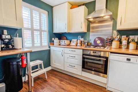 58 Cantley Road, Great Denham, Bedford, MK40 4RX