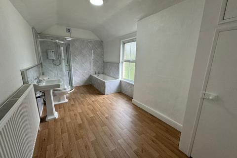2 bedroom semi-detached house to rent, Bridge Road, Downham Market PE38