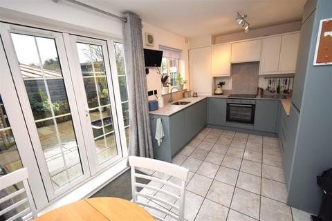 3 bedroom semi-detached house for sale, Albany Fold, Westhoughton, Bolton