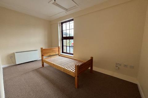 2 bedroom apartment to rent, High Street, Downham Market PE38