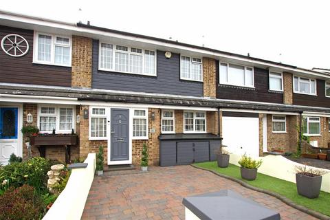 3 bedroom mews for sale, Calmore Close, Bournemouth