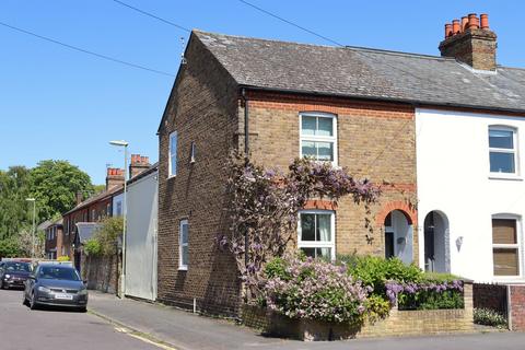 3 bedroom end of terrace house for sale, Reading Road, Farnborough GU14