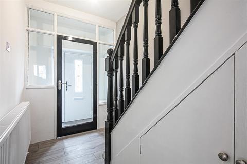 25 Marstone Crescent, Sheffield, S17 4DG
