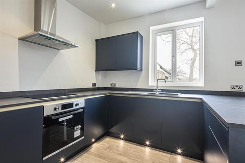 25 Marstone Crescent, Sheffield, S17 4DG