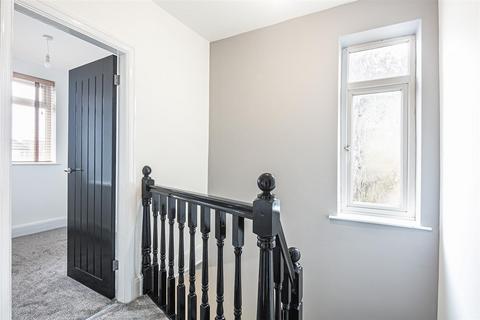 25 Marstone Crescent, Sheffield, S17 4DG