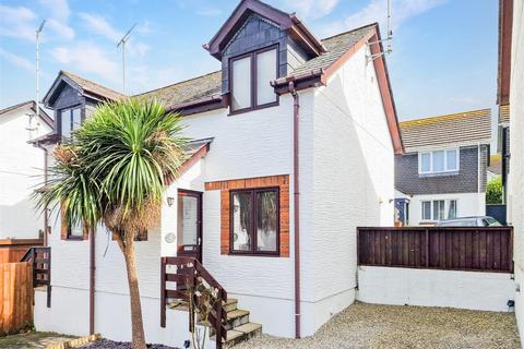 2 bedroom semi-detached house for sale, Porth Way, Newquay TR7