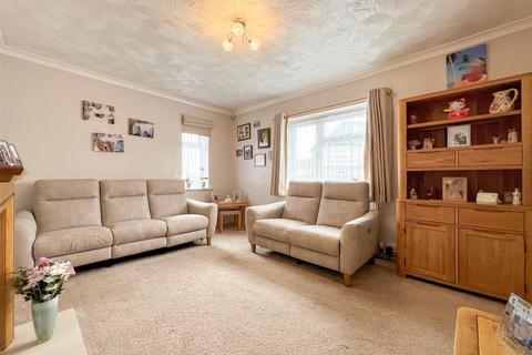 3 bedroom end of terrace house for sale - Beechwood Road, Bedworth