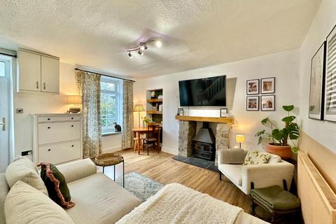 3 bedroom end of terrace house for sale - Low Cottages, Endmoor, Kendal