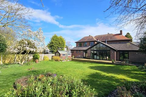 48 Tithby Road, Bingham, Nottingham, NG13 8GP