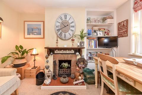 2 bedroom terraced house for sale, Ashey Road, Ryde