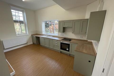 4 bedroom semi-detached house to rent - Washbrook Lane, Allesley