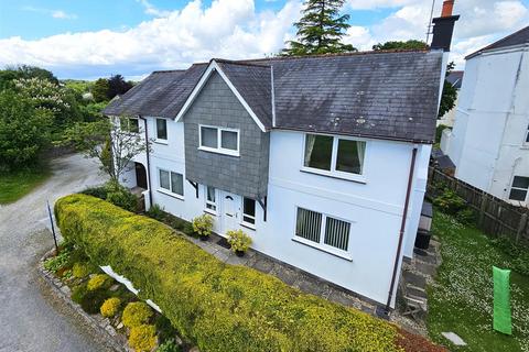 5 bedroom detached house for sale, Tavistock Road, Yelverton