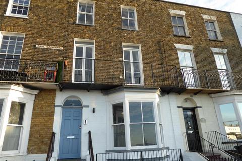 1 bedroom flat to rent, Fort Crescent, Margate CT9